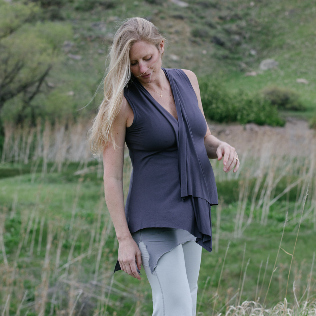 For the Mamas : Comfortable & beautiful styles to wear before, during, and after pregnancy